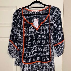 Joy Joy Black and White top- NWT Size S